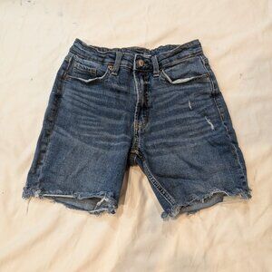 Old Navy shorts size 6